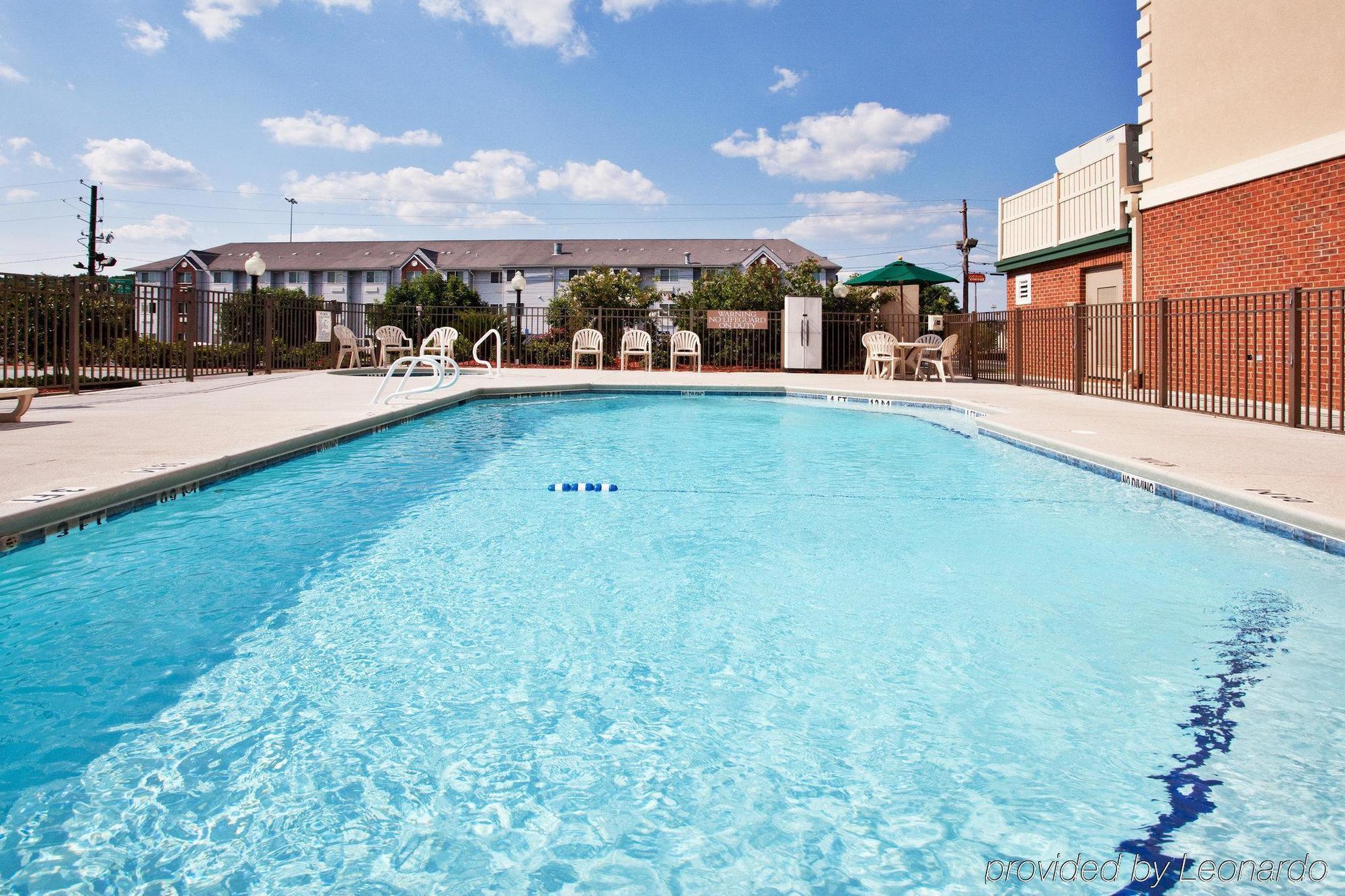 Country Inn & Suites By Radisson, Tifton, Ga Bagian luar foto